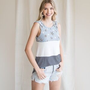 Chic Star Patterned Sleeveless Top